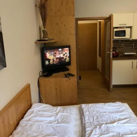 24 Lipno Lipno nad Vltavou